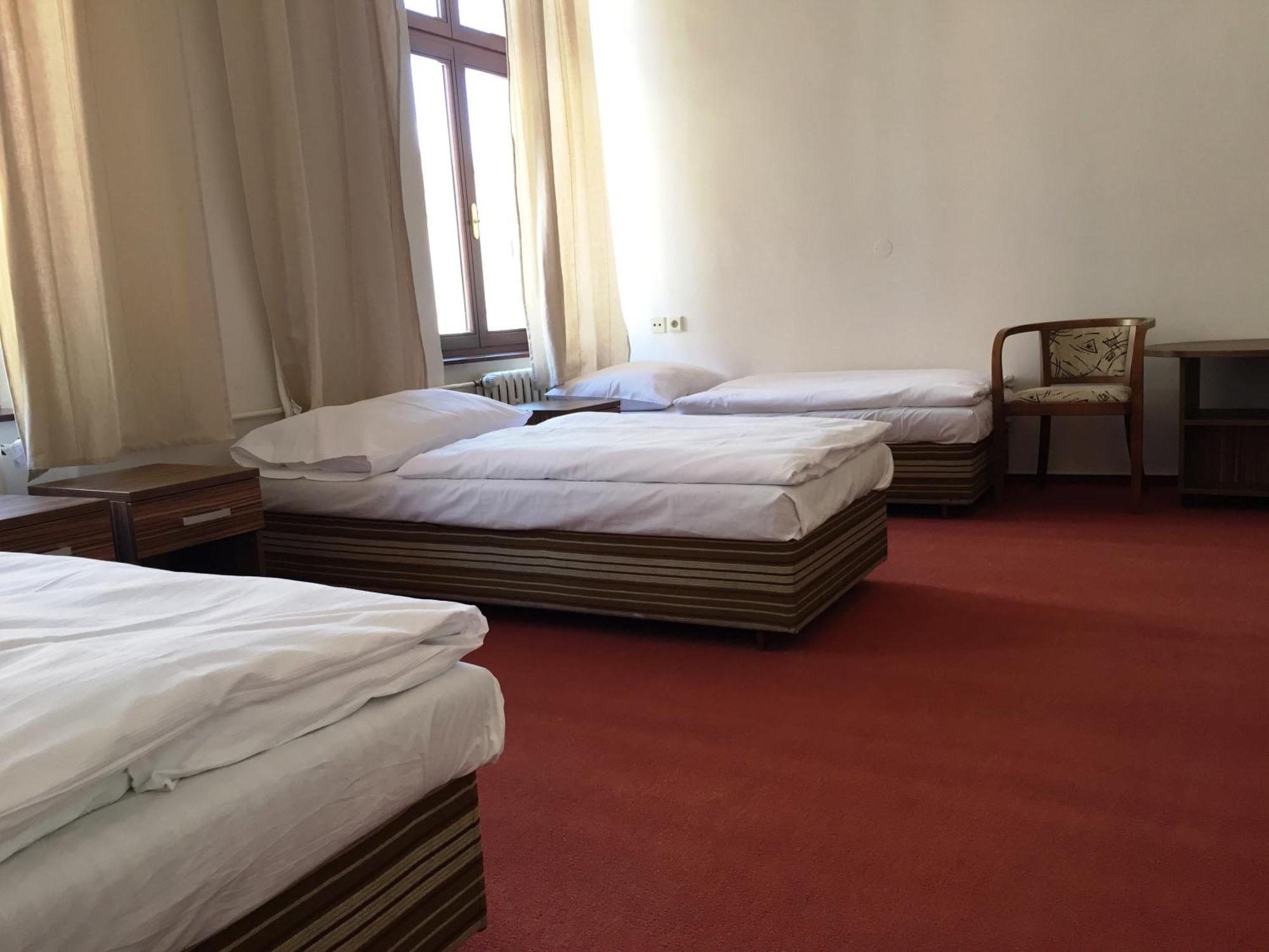 B&B Hotel Praha Novy Jicin Phòng bức ảnh