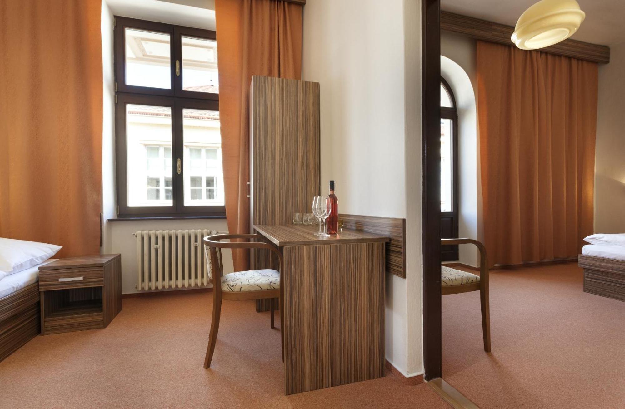B&B Hotel Praha Novy Jicin Phòng bức ảnh