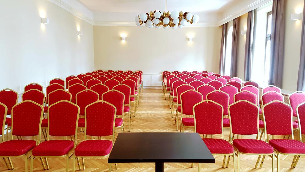 B&B Hotel Praha Novy Jicin Ngoại thất bức ảnh