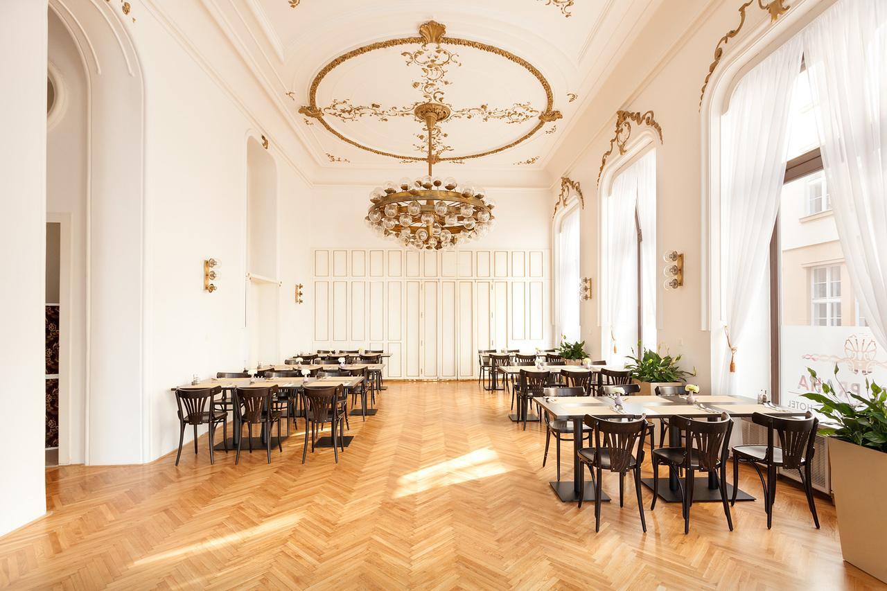 B&B Hotel Praha Novy Jicin Ngoại thất bức ảnh