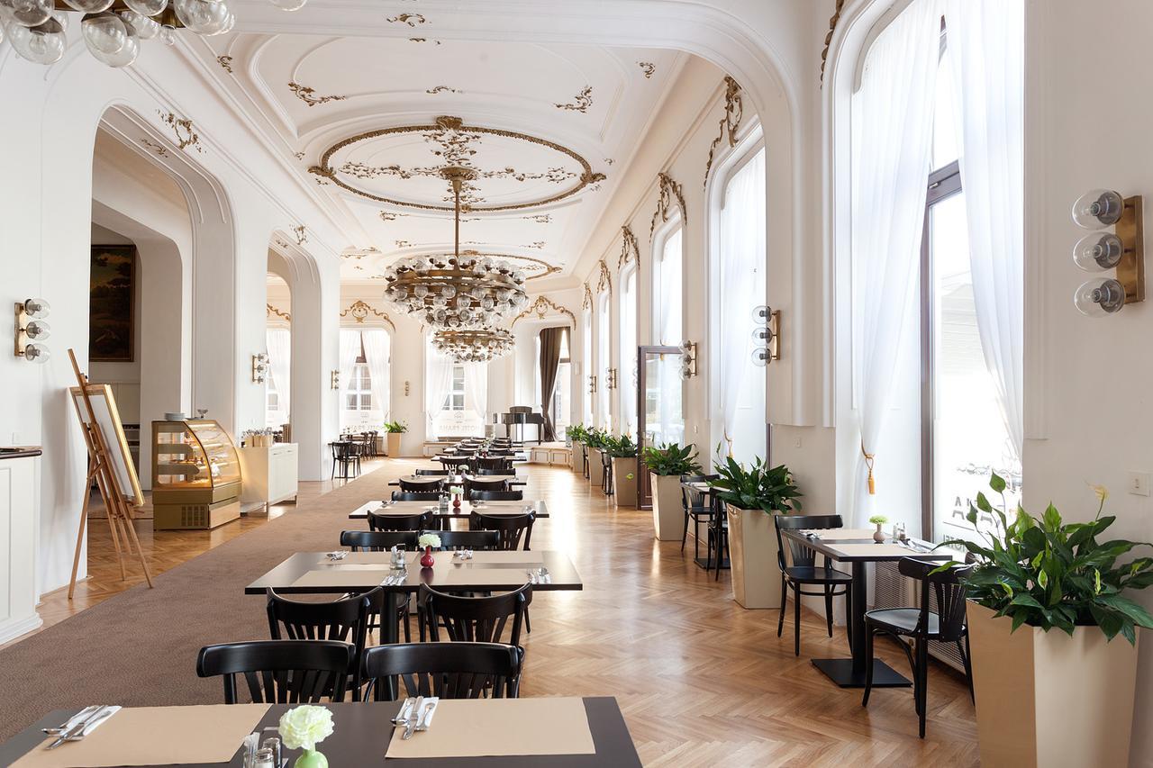 B&B Hotel Praha Novy Jicin Ngoại thất bức ảnh